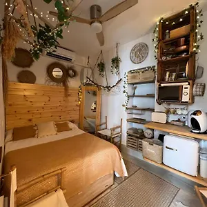 https://tarifa-the-life-acogedor-estudio-centro-histrico.es-andalucia.com